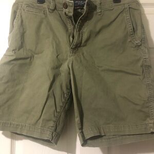 American Eagle Outfitters Olive Men's Flat Front Chino Shorts